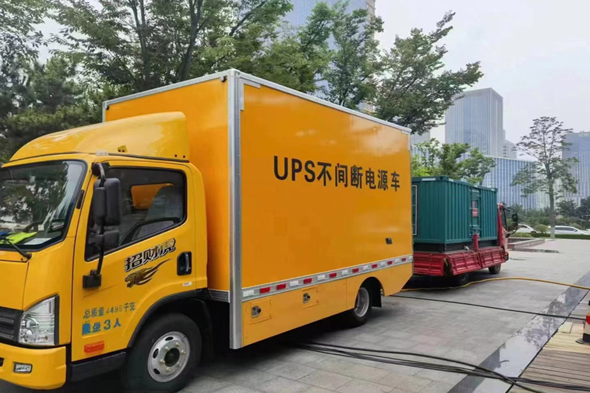 永安坝街道发电机租赁施工现场